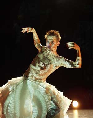 Tero Saarinen se presenta en el Festival de Mexico en el Centro Historico 2007