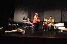 El escape se presenta en el teatro El Telon de Asfalto