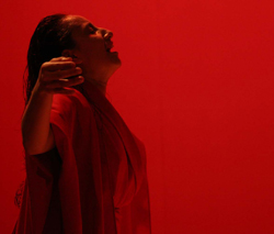 Los cuatro cantos de la Bestia se presenta en el Centro Cultural Helenico