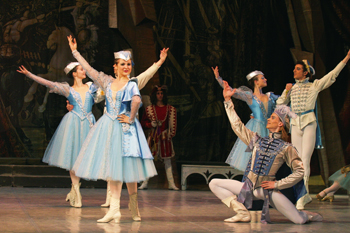 Ballet Nacional de Rusia presenta el Lago de los Cisnes en el Teatro MetropÃ³litan