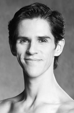 Jaime Vargas, primer bailarÃ­n de The Royal Winnepeg Ballet se presenta en el Teatro de la Ciudad