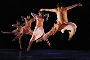 Tierra Independiente presenta la coreografÃ­a Tres poemas de amor y una canciÃ³n triste en el Teatro de la Danza