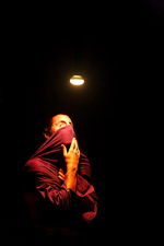 IntÃ©rieur nuit espectÃ¡culo de Jean-Baptiste AndrÃ© se presenta en el Teatro El GaleÃ³n