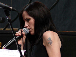 Dolores O'Riordan presenta Are you Listening? en su concierto en el Auditorio Nacional