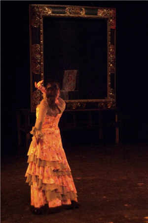 Laura Chirino presenta Pinceladas Flamencas
