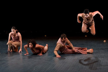 Mandinga Mar presenta la coreografÃ­a La Zaranda en el Teatro de la Danza