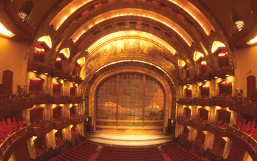 Palacio de Bellas Artes, reinaugura el viernes 19 de noviembre de 2010, con la presentación de Orquesta Sinfónica Nacional, la CompañÃa Nacional de Teatro y la CompañÃa Nacional de Danza Palacio de Bellas Artes, reinaugura el viernes 19 de noviembre de 2010, con la presentación de Orquesta Sinfónica Nacional, la CompañÃa Nacional de Teatro y la CompañÃa Nacional de Danza