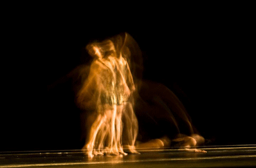 Roxana Valdez presenta la coreografÃa Resonancia en la 5ta. Muestra de las Artes Escénicas de la Ciudad de México, noviebre 2010 Roxana Valdez presenta la coreografÃa Resonancia en la 5ta. Muestra de las Artes Escénicas de la Ciudad de México, noviebre 2010