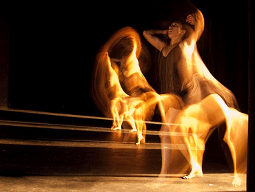 Roxana Valdez presenta la coreografÃa Resonancia en la 5ta. Muestra de las Artes Escénicas de la Ciudad de México, noviebre 2010.  Roxana Valdez presenta la coreografÃa Resonancia en la 5ta. Muestra de las Artes Escénicas de la Ciudad de México, noviebre 2010.