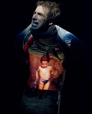 La Mordiente Teatro presentó Crack! La rebelión de las lágrimas, obra de Pedro Lanzas en la XXIX Edición del Festival de Teatro de Málaga, febrero 2012 La Mordiente Teatro presentó Crack! La rebelión de las lágrimas, obra de Pedro Lanzas en la XXIX Edición del Festival de Teatro de Málaga, febrero 2012